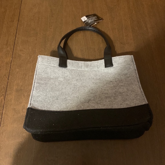 Yankee Candle Handbags - Yankee candle tote bag NWT glitter gray black